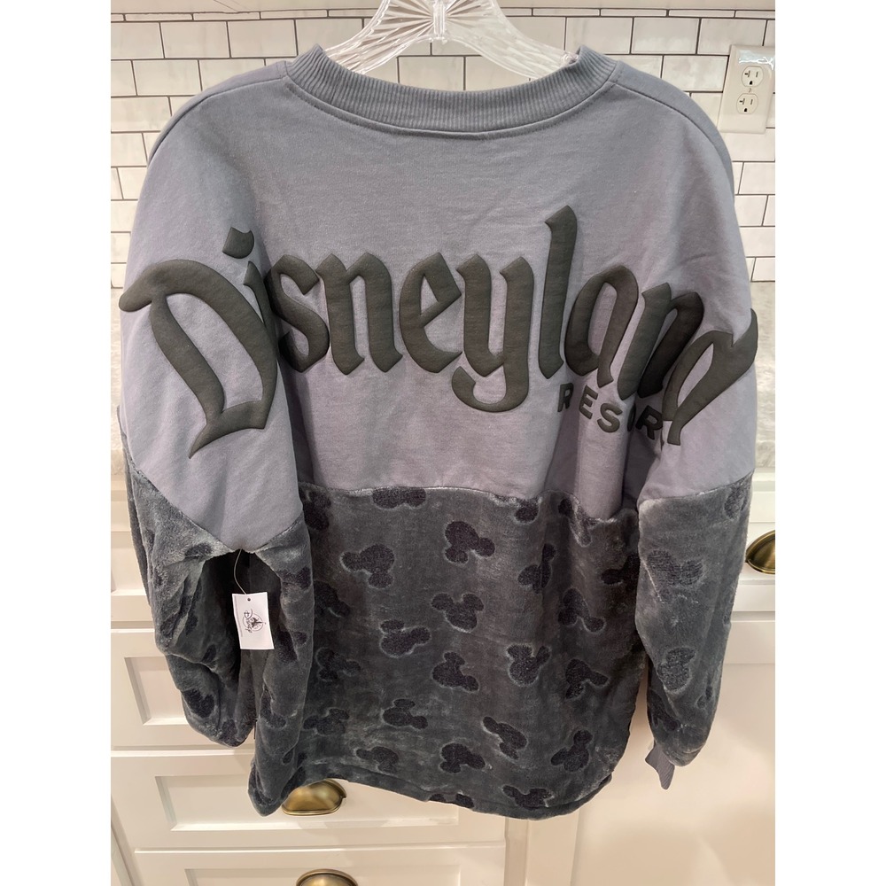 Disney Spirit Jersey Womens S Grey Disneyland Resort Mickey Mouse Fuzzy Fleece